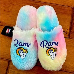 NEW! NFL Rams Pastel Tie-Dye Fuzzy Slippers Size XL 7-8 Kids